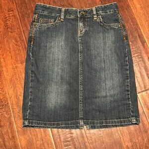 Calvin Klein jeans dark denim skirt midi length stitching pockets /sides size 4
